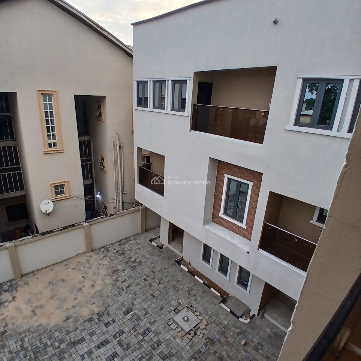 4 Bedroom Terrace Duplex with Bq, Gbagada, Lagos, Terraced Duplex for Sale