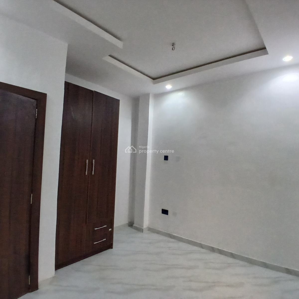 4 Bedroom Terrace Duplex with Bq, Gbagada, Lagos, Terraced Duplex for Sale