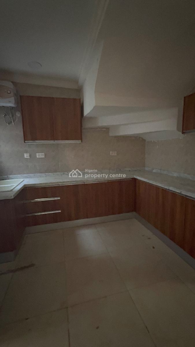 Newly Finished  Serviced Brand-new Luxury 4bedroom Duplex with Bq, Guzape, Guzape District, Abuja, Semi-detached Duplex for Rent