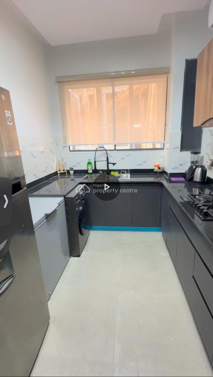 2 Bedrooms Fully Furnished Apartment with  Pool, Gym and Elevator, Ikate Elegushi, Lekki, Lagos, Flat / Apartment for Sale