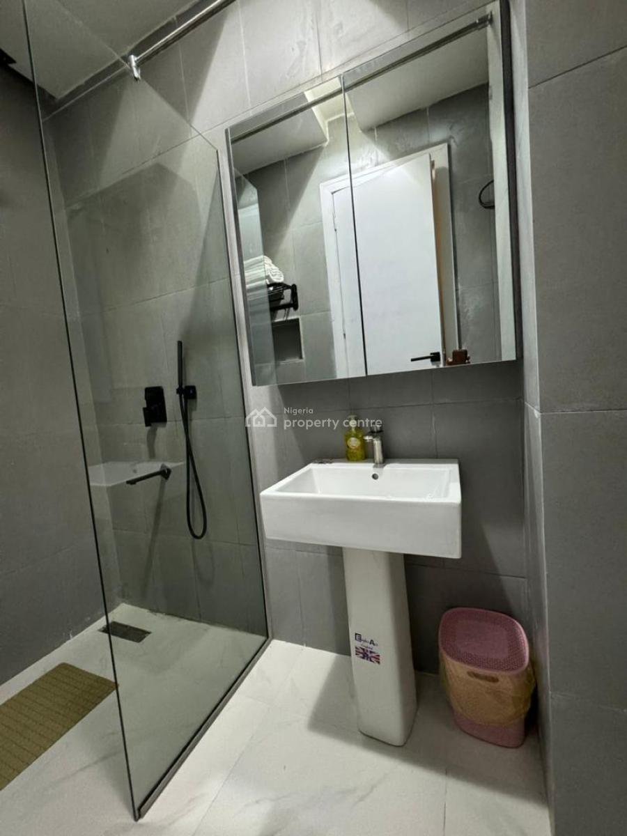 2 Bedrooms Fully Furnished Apartment with  Pool, Gym and Elevator, Ikate Elegushi, Lekki, Lagos, Flat / Apartment for Sale