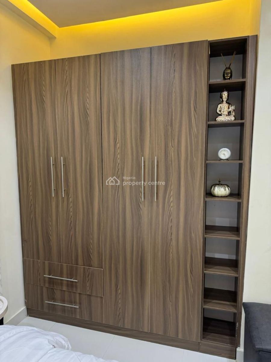 2 Bedrooms Fully Furnished Apartment with  Pool, Gym and Elevator, Ikate Elegushi, Lekki, Lagos, Flat / Apartment for Sale