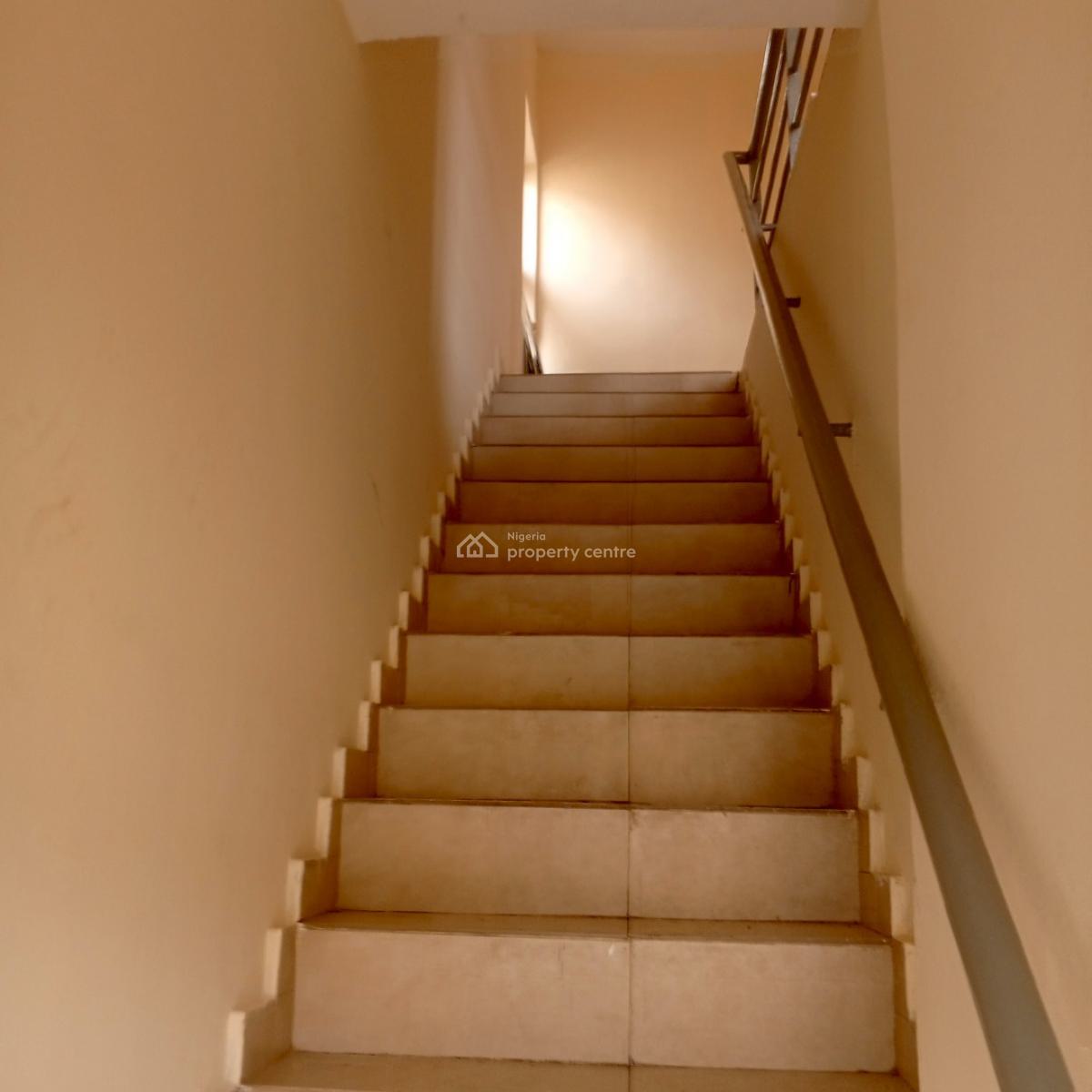 3 Bedroom Apartment, Ikota, Lekki, Lagos, Flat / Apartment for Rent