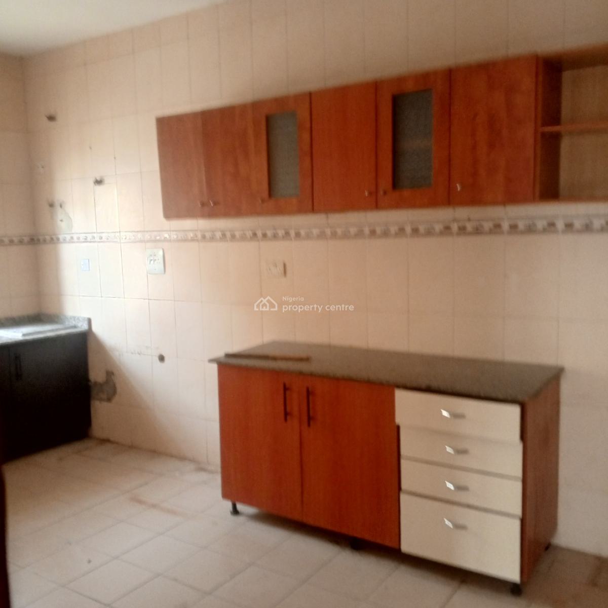 3 Bedroom Apartment, Ikota, Lekki, Lagos, Flat / Apartment for Rent