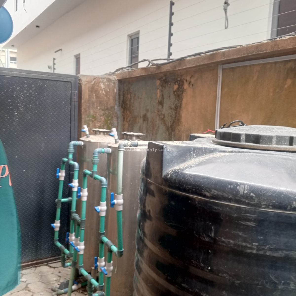 Luxury 3 Bedrooms Terrace with a Bq, Ikota, Lekki, Lagos, Terraced Duplex for Rent