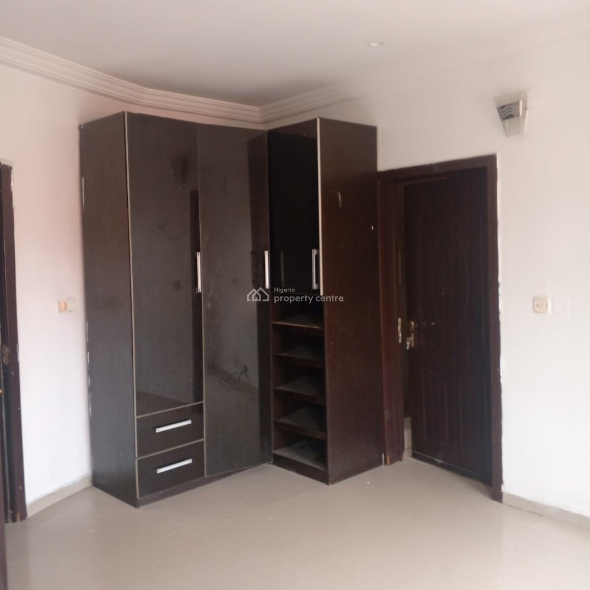 Luxury 3 Bedrooms Terrace with a Bq, Ikota, Lekki, Lagos, Terraced Duplex for Rent