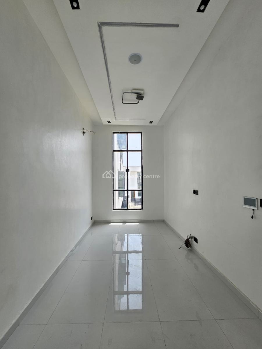 Luxury 5 Bedroom Detached Home with Pool & Cinema in Secure Estate, Chevron, Lekki, Lagos, Detached Duplex for Sale