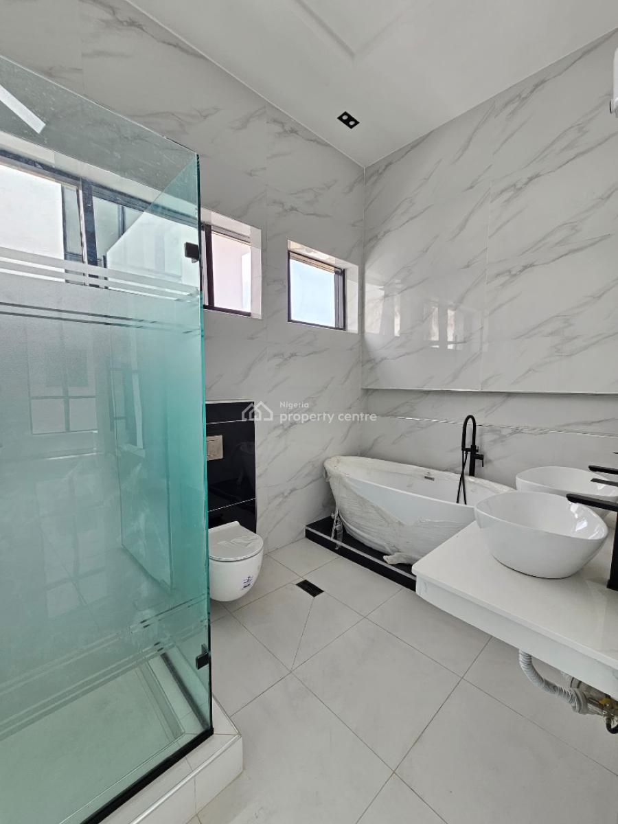 Luxury 5 Bedroom Detached Home with Pool & Cinema in Secure Estate, Chevron, Lekki, Lagos, Detached Duplex for Sale