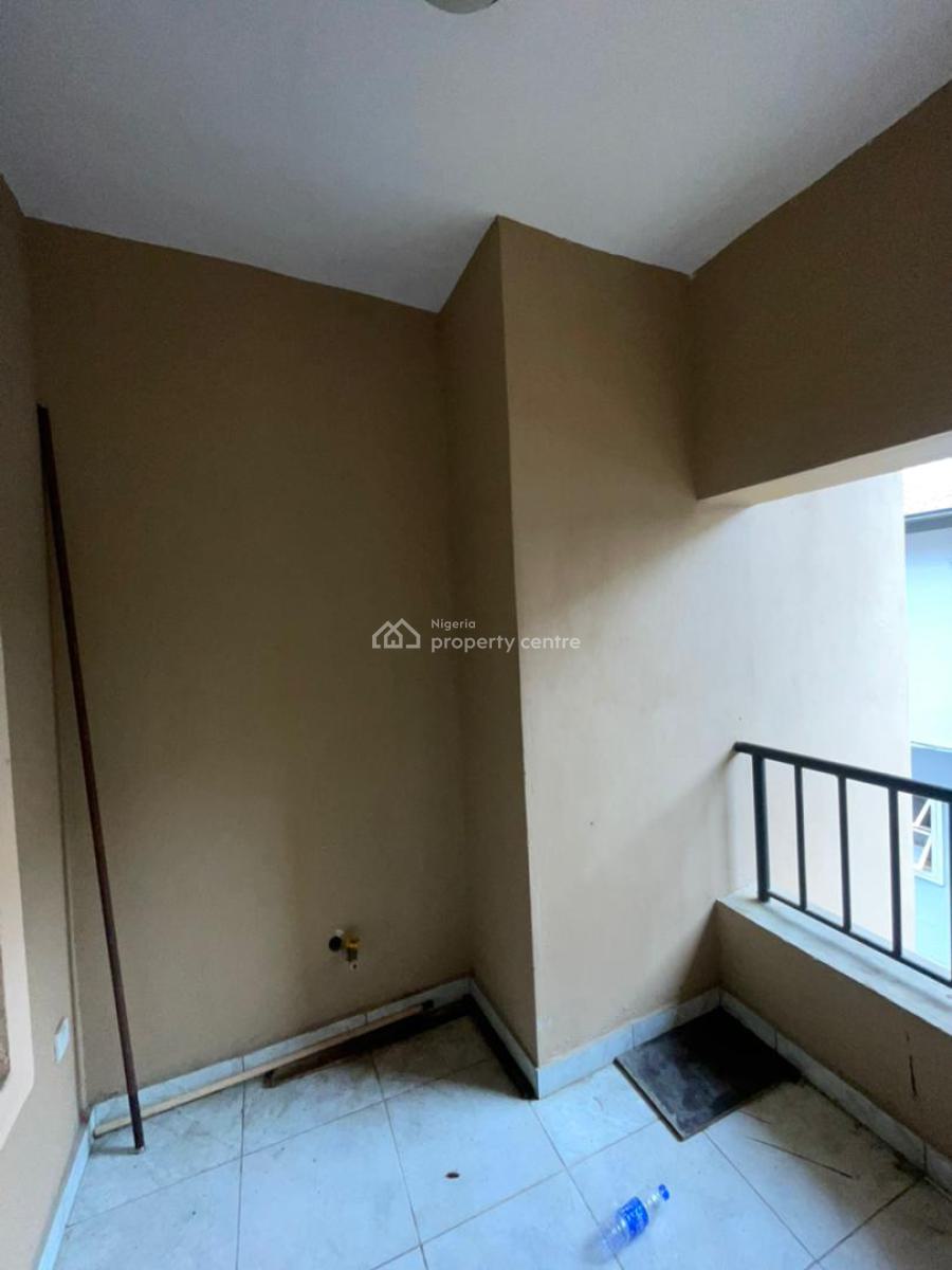 Sharp Lovely Spacious 3 Bedroom Apartment, United Estate, Sangotedo, Eti-osa, Ajah, Lagos, Flat / Apartment for Rent