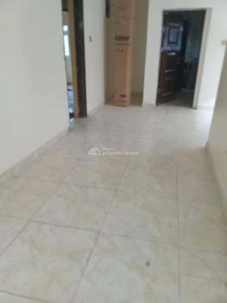 Executive Roomself Contain, Central Surulere, Surulere, Lagos, Self Contain (single Rooms) for Rent