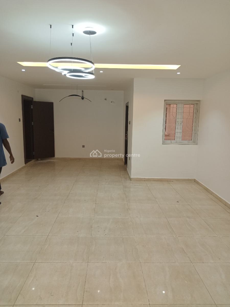 a Well-built Serviced 4 Bedrooms Terraced Duplex + 1 Bq, Guzape District, Abuja, Terraced Duplex for Rent