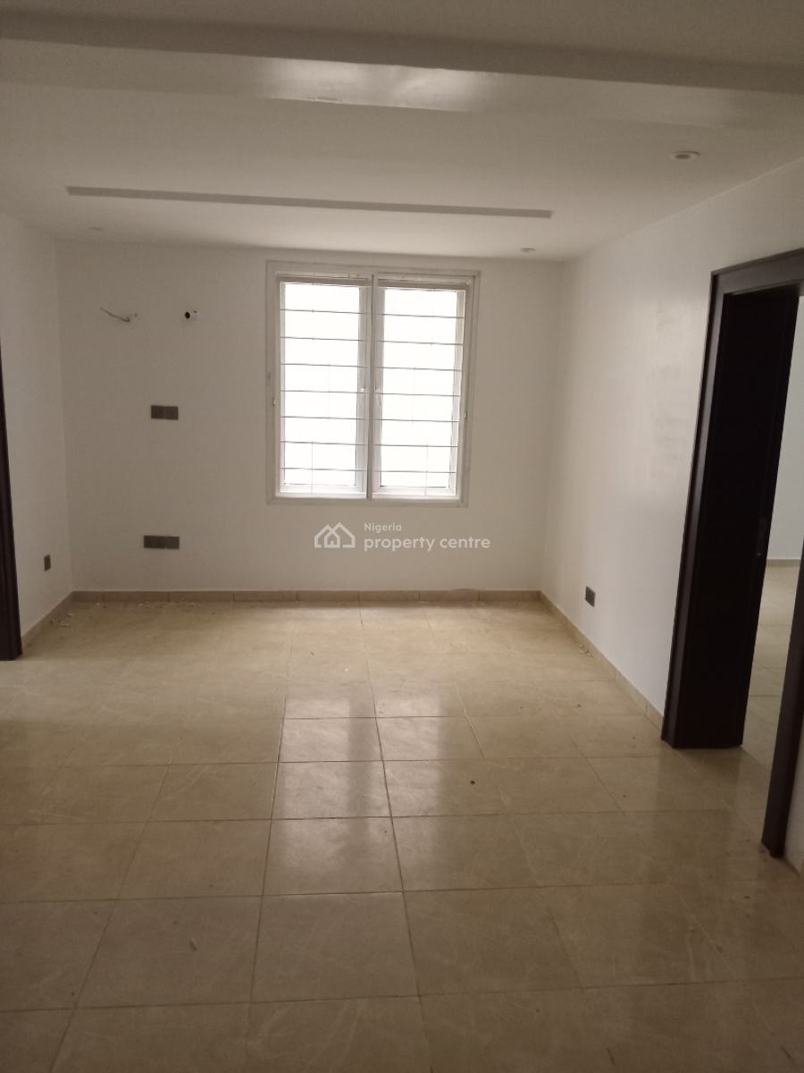 a Well-built Serviced 4 Bedrooms Terraced Duplex + 1 Bq, Guzape District, Abuja, Terraced Duplex for Rent