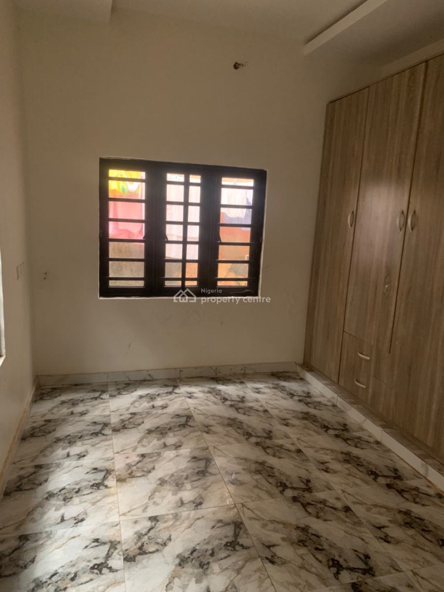 Luxury 2 Bedrooms Flat, Gra Phase 1, Magodo, Lagos, Flat / Apartment for Rent