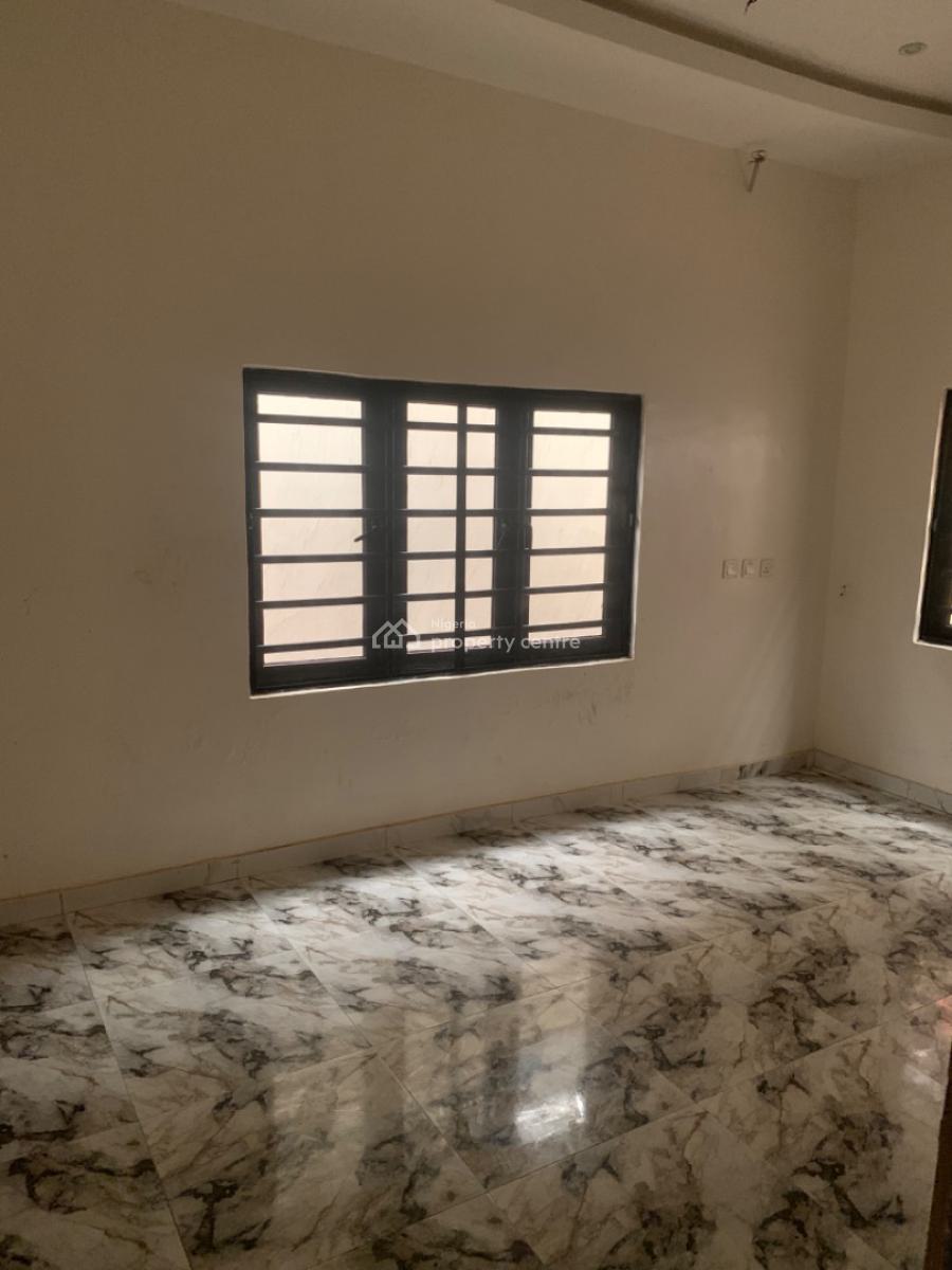 Luxury 2 Bedrooms Flat, Gra Phase 1, Magodo, Lagos, Flat / Apartment for Rent