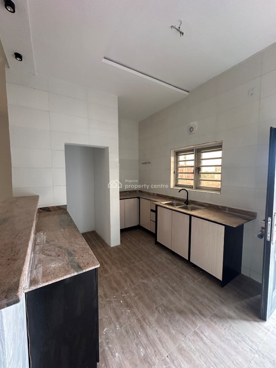 2 Bedrooms Apartment, Igbo Efon, New Road, Lekki, Lagos, Flat / Apartment for Rent