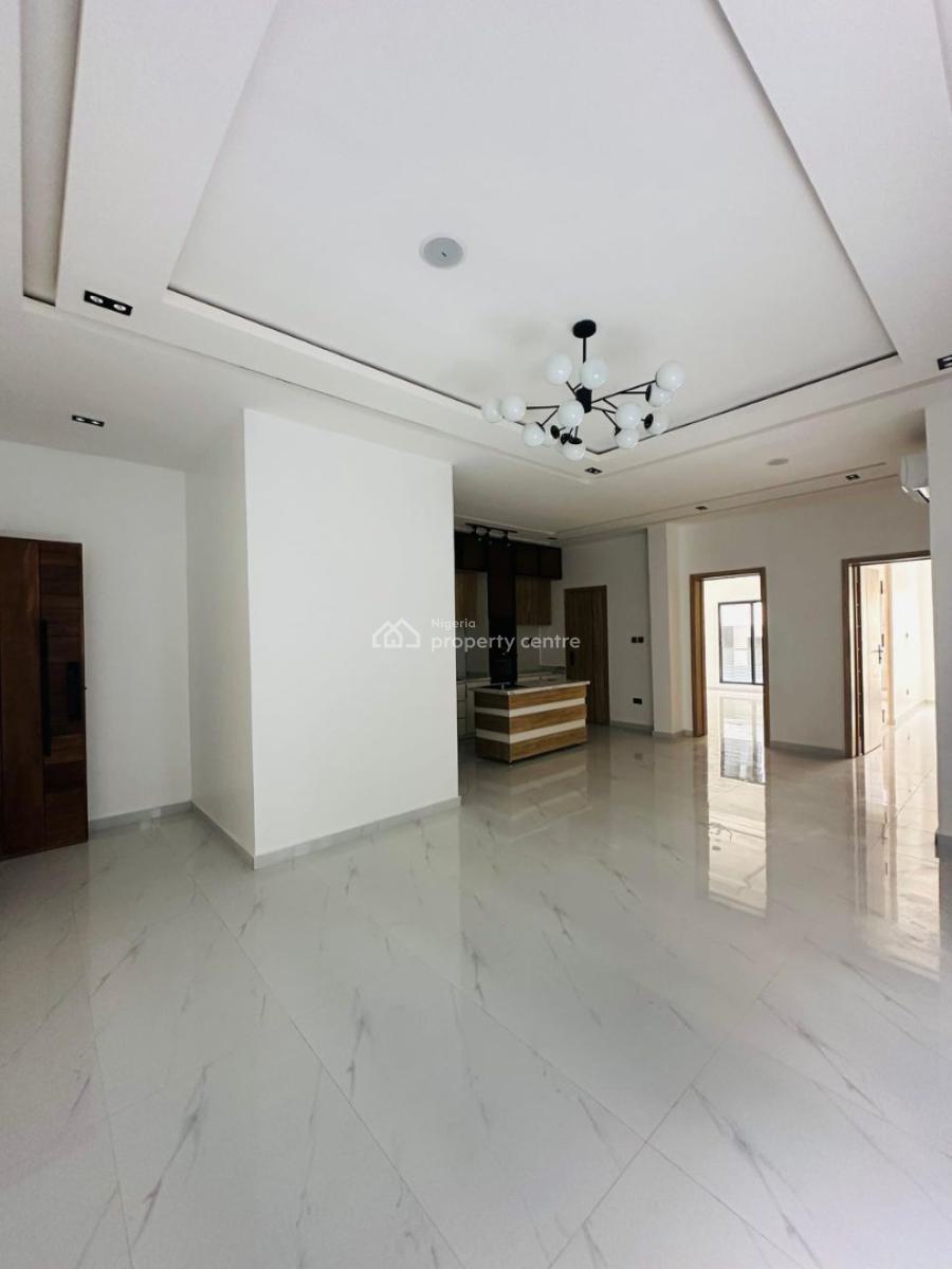 Nicely Built 2 Bedroom Apartment with Gym, Elevator & Pool ., Ikate, Lekki, Lagos, Flat / Apartment for Sale