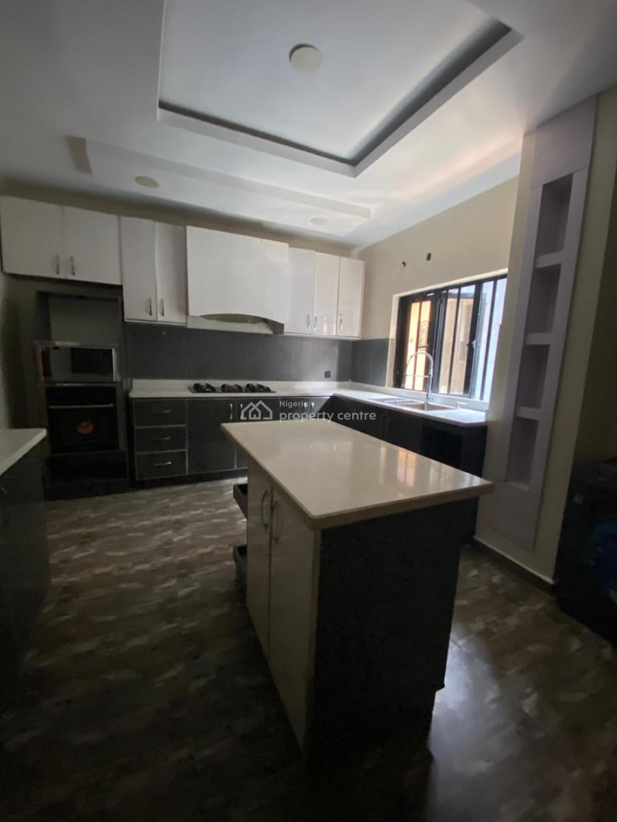 Exclusively Built 3 Bedroom Apartment, Ikeja Gra, Ikeja, Lagos, Flat / Apartment for Sale