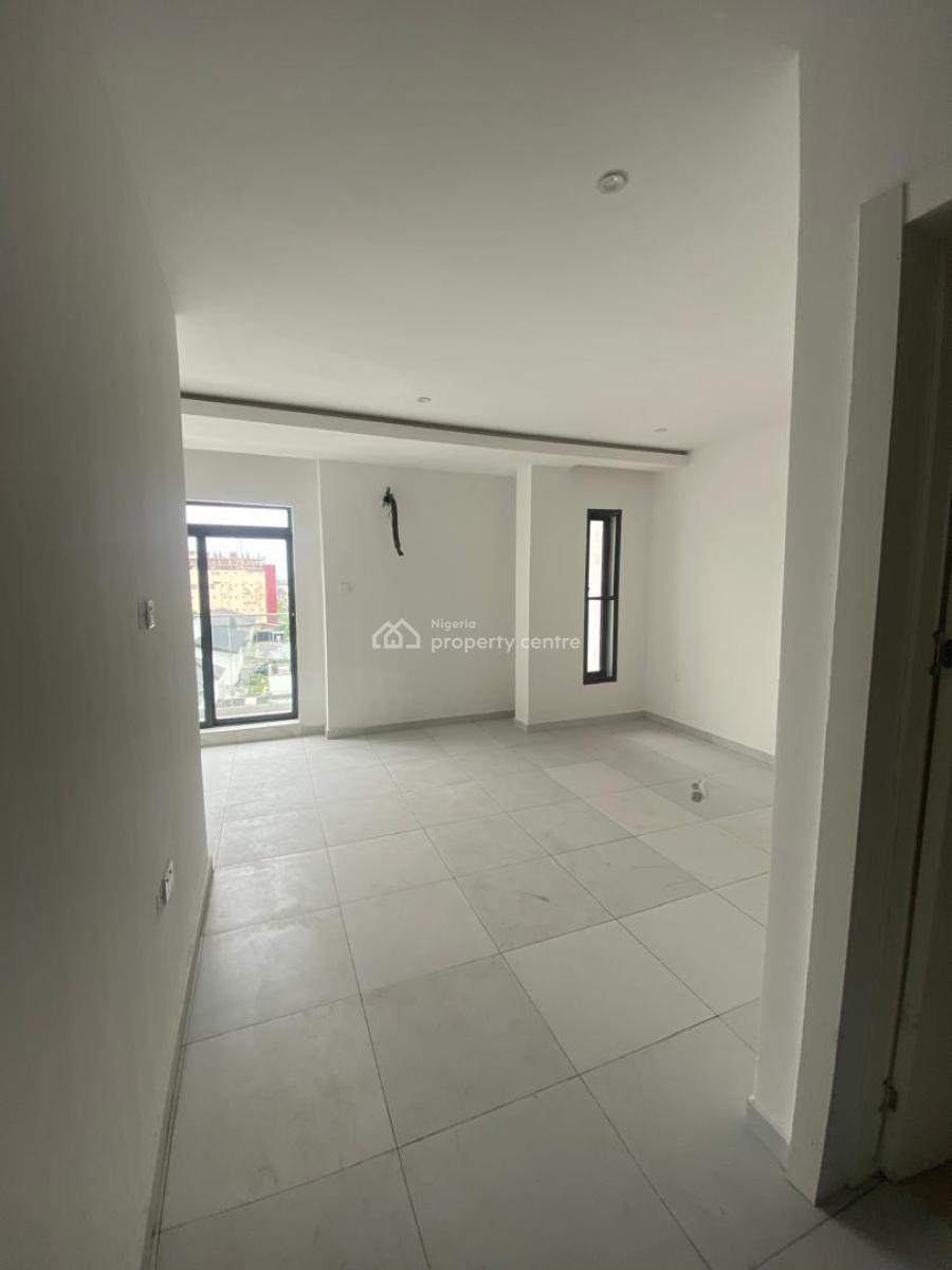 Brand New Serviced 3 Bedroom Apartment in Lekki Phase 1, Off Bisola Durosimi Etti Street Lekki Phase 1, Lekki Phase 1, Lekki, Lagos, Flat / Apartment for Rent