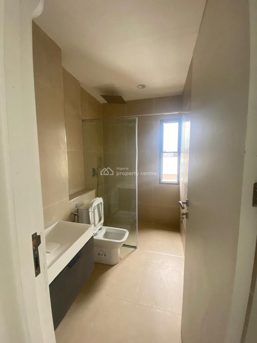 Brand New Serviced 3 Bedroom Apartment in Lekki Phase 1, Off Bisola Durosimi Etti Street Lekki Phase 1, Lekki Phase 1, Lekki, Lagos, Flat / Apartment for Rent
