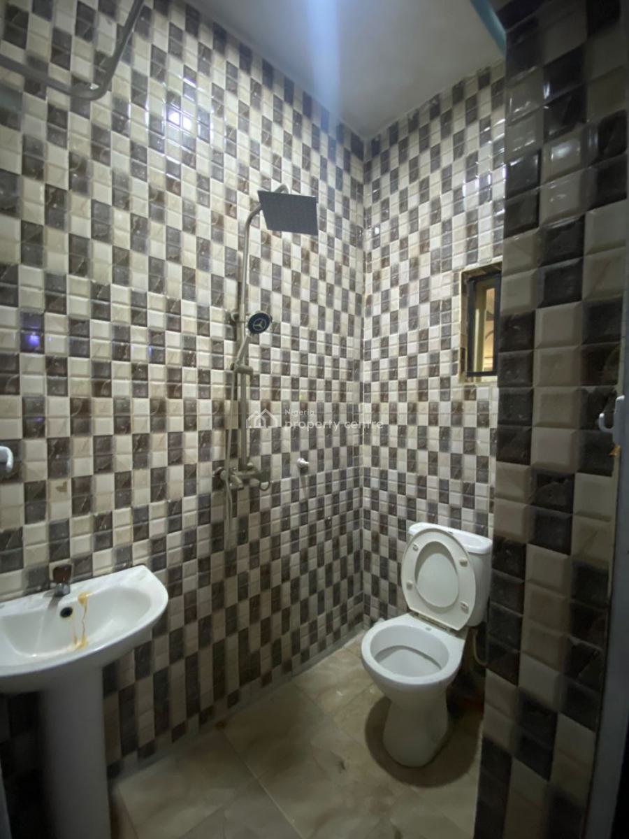 Beautiful 2 Bedrooms Apartment with Excellent Facilities, Badore Road, Ajah, Lagos, Flat / Apartment for Rent