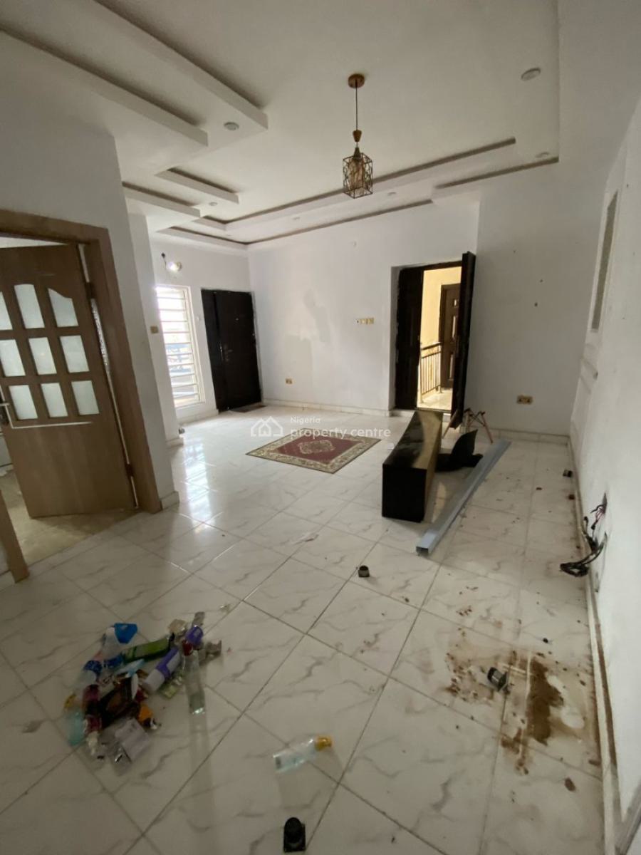Lovely 2 Bedroom Apartment, New Road., Lekki, Lagos, Flat / Apartment for Rent