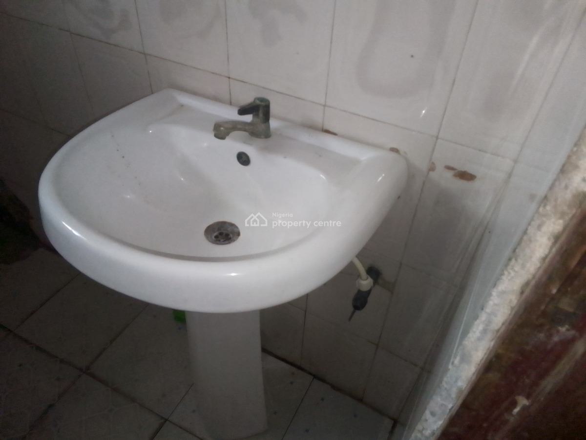 Luxury 1 Bedroom Flat with Excellent Features, Newtown, Ogombo, Ajah, Lagos, Mini Flat (room and Parlour) for Rent