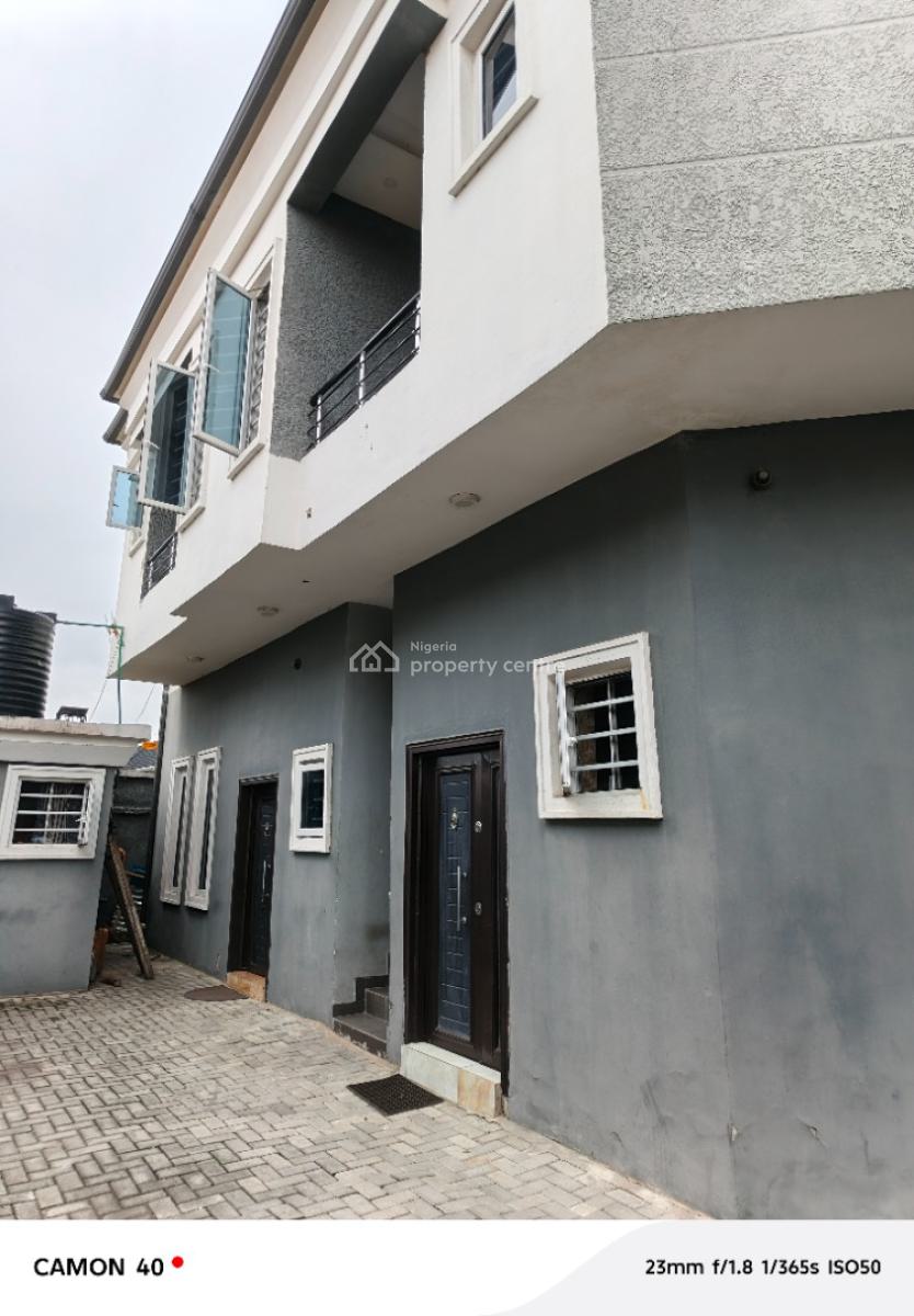 4 Units of 2 Bedrooms Flats in an Estate, Addo Road, Ado, Ajah, Lagos, Block of Flats for Sale