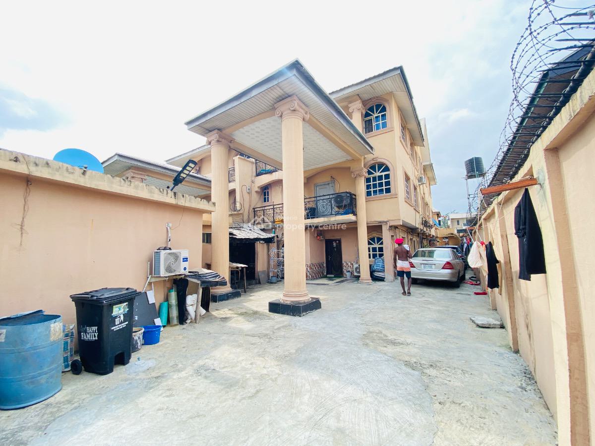 Mini Flat with Spacious Compound, Lekki Phase 1, Lekki, Lagos, Mini Flat (room and Parlour) for Rent