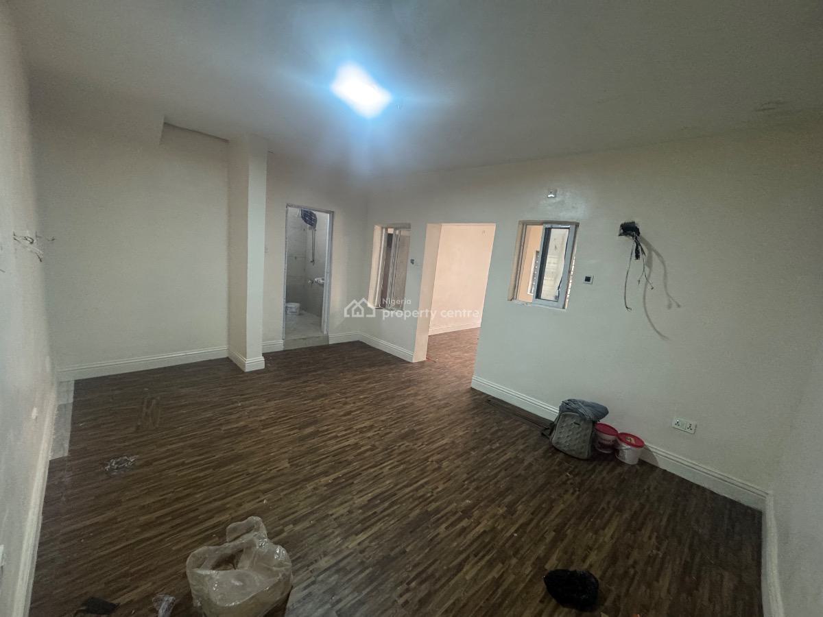 a Nice and Spacious Room and Parlour Available, Close to Evercare Hospital, Lekki Phase 1, Lekki, Lagos, Mini Flat (room and Parlour) for Rent