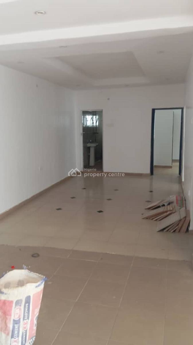 Tastefully Finished  2 Bedroom Flat (ground Floor ) with Two Toilet/ Two B, Anthony, Maryland, Lagos, Flat / Apartment for Rent