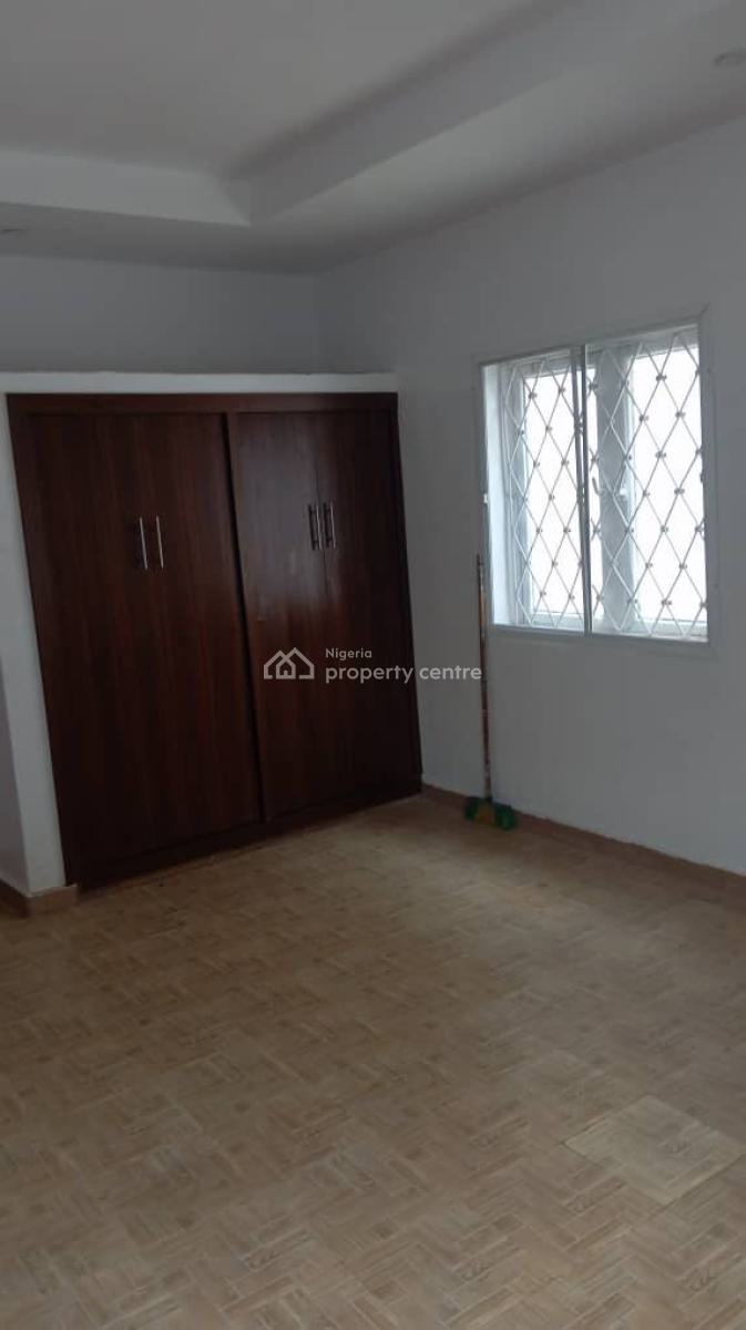 Tastefully Finished  2 Bedroom Flat (ground Floor ) with Two Toilet/ Two B, Anthony, Maryland, Lagos, Flat / Apartment for Rent