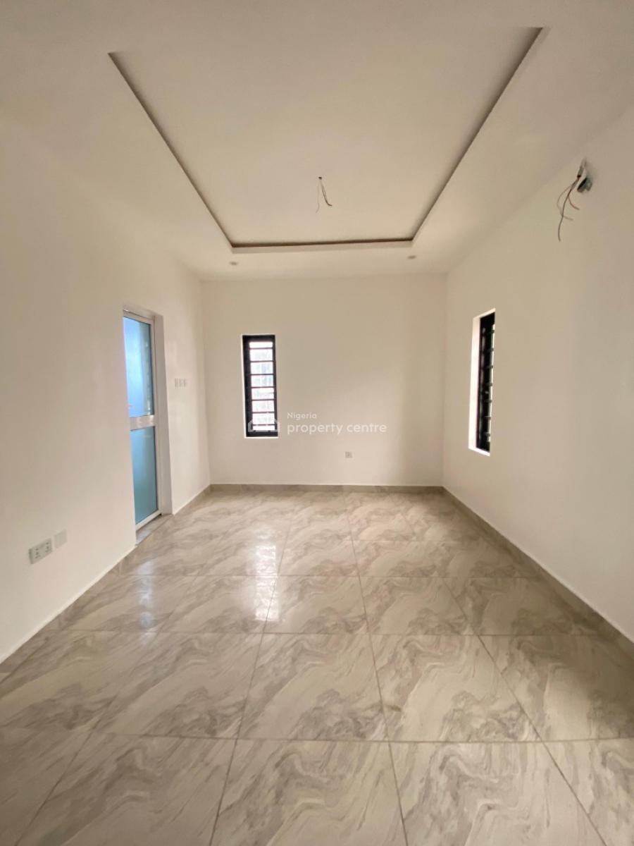 2 Bedroom Flat, Ologolo, Lekki, Lagos, Flat / Apartment for Sale