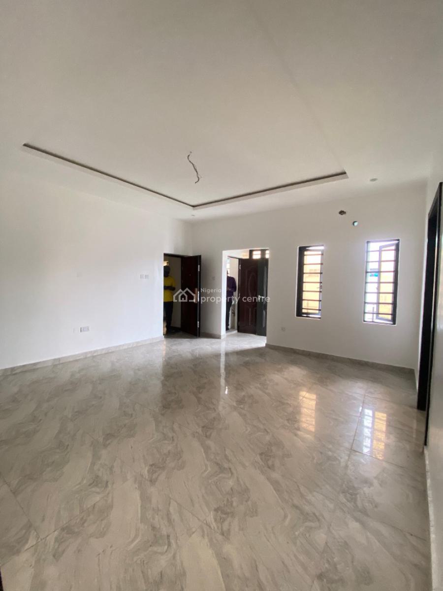 2 Bedroom Flat, Ologolo, Lekki, Lagos, Flat / Apartment for Sale