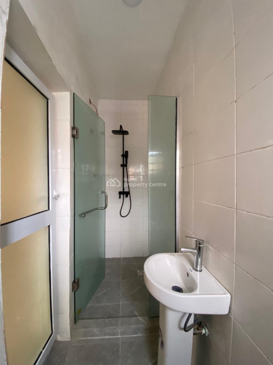 2 Bedroom Flat, Ologolo, Lekki, Lagos, Flat / Apartment for Sale