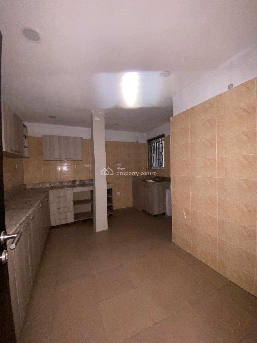 2 Bedroom Flat, Ologolo, Lekki, Lagos, Flat / Apartment for Sale