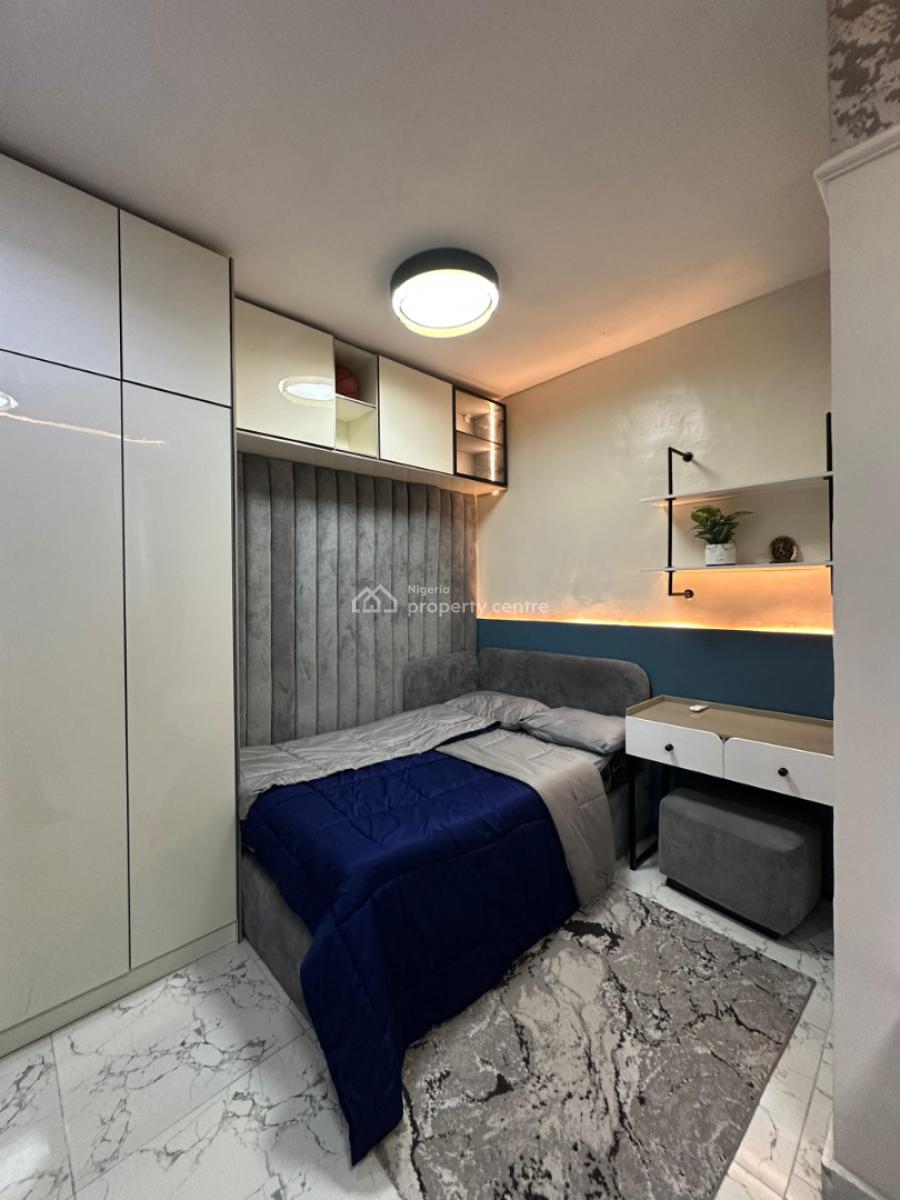 Solar Powered Fully Furnished 2-bedroom Apartment, Chevron, Lekki, Lagos, Flat / Apartment for Sale