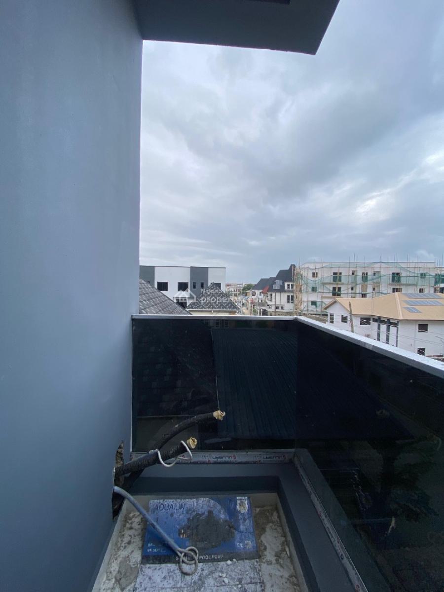 2 Bedroom Flat Apartment with Swimming Pool & Gym, Ologolo, Lekki, Lagos, Flat / Apartment for Sale