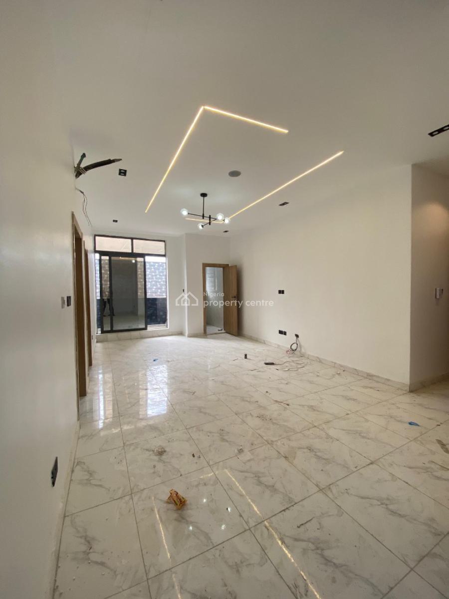 2 Bedroom Flat Apartment with Swimming Pool and Gym, Ologolo, Lekki, Lagos, Flat / Apartment for Sale