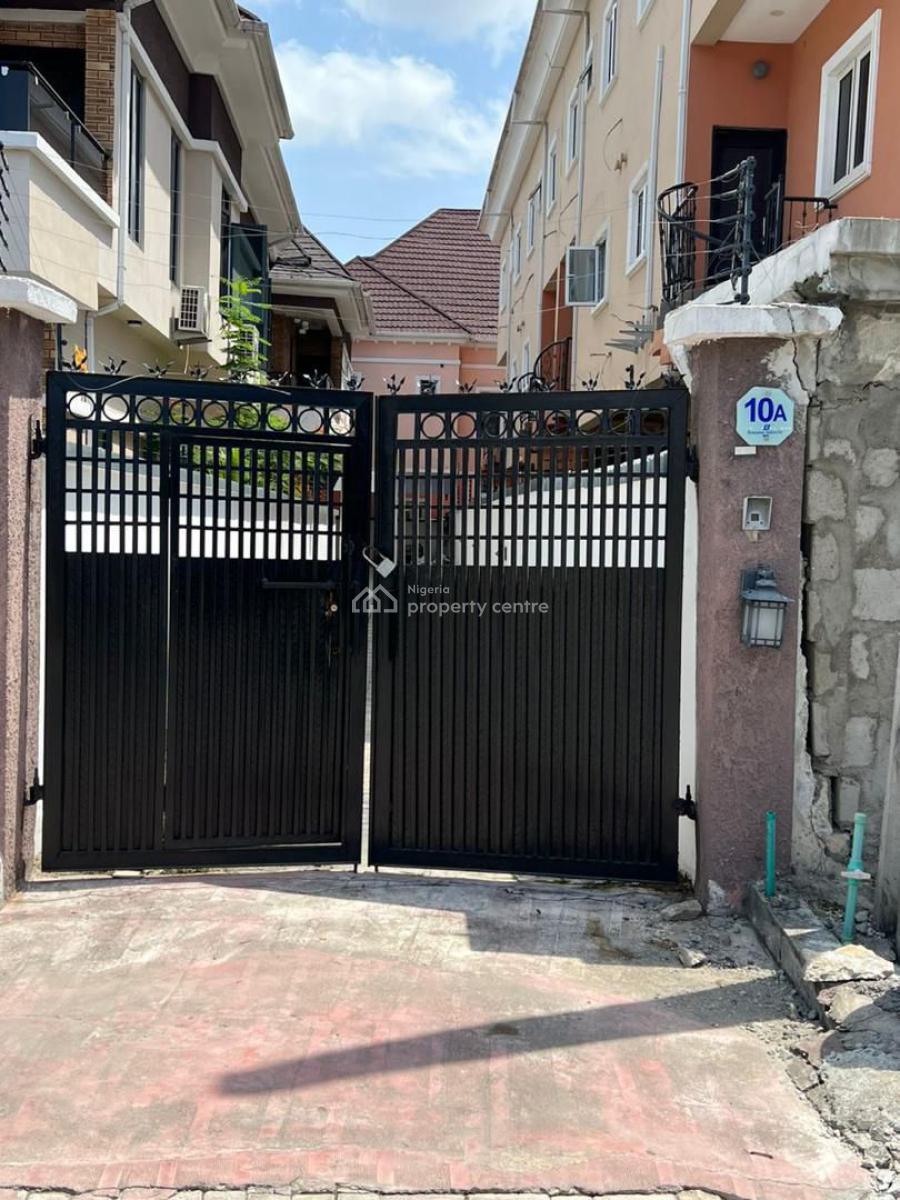 Bedsitter and Bq Available, Chevron, Lekki, Lagos, Flat / Apartment for Rent