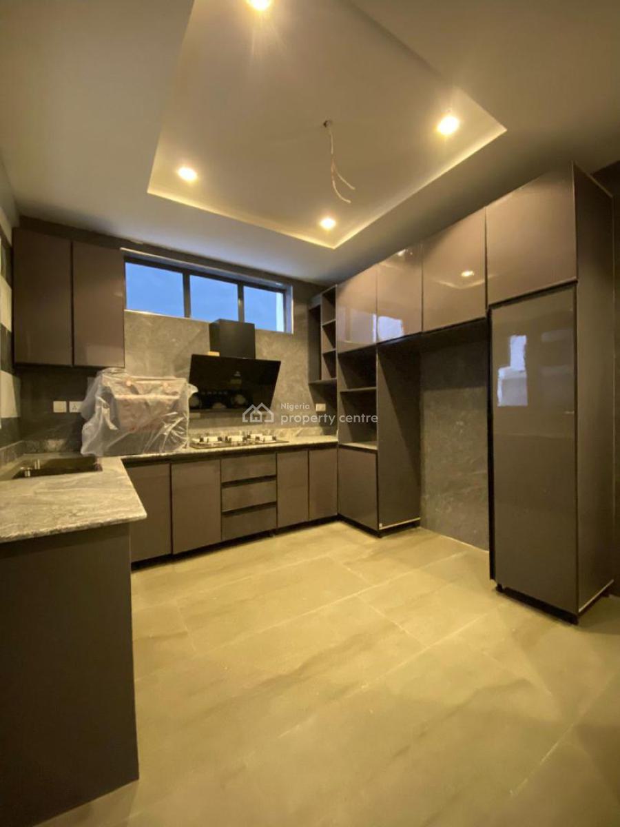 Fully Detached Luxuriously Built 4 Bedroom Three Floor Penthouse, Chevron, Lekki, Lagos, Detached Duplex for Sale