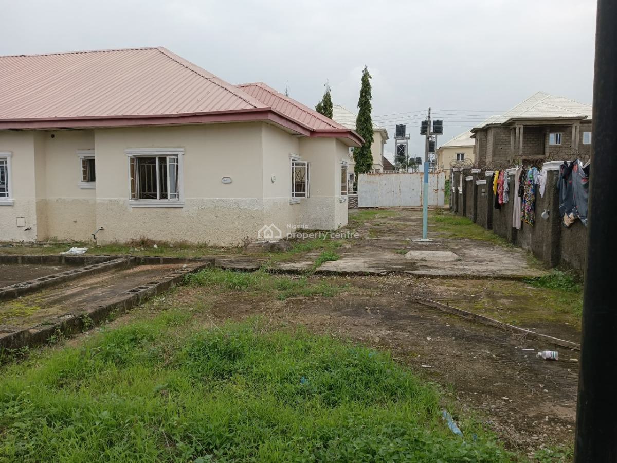 Stand Alone 3 Bedroom Flat with Bq Space, Nnpc Estate, Fha (f.h.a), Lugbe District, Abuja, Semi-detached Bungalow for Sale