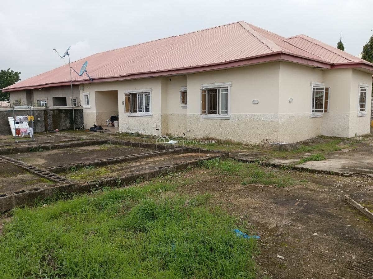 Stand Alone 3 Bedroom Flat with Bq Space, Nnpc Estate, Fha (f.h.a), Lugbe District, Abuja, Semi-detached Bungalow for Sale