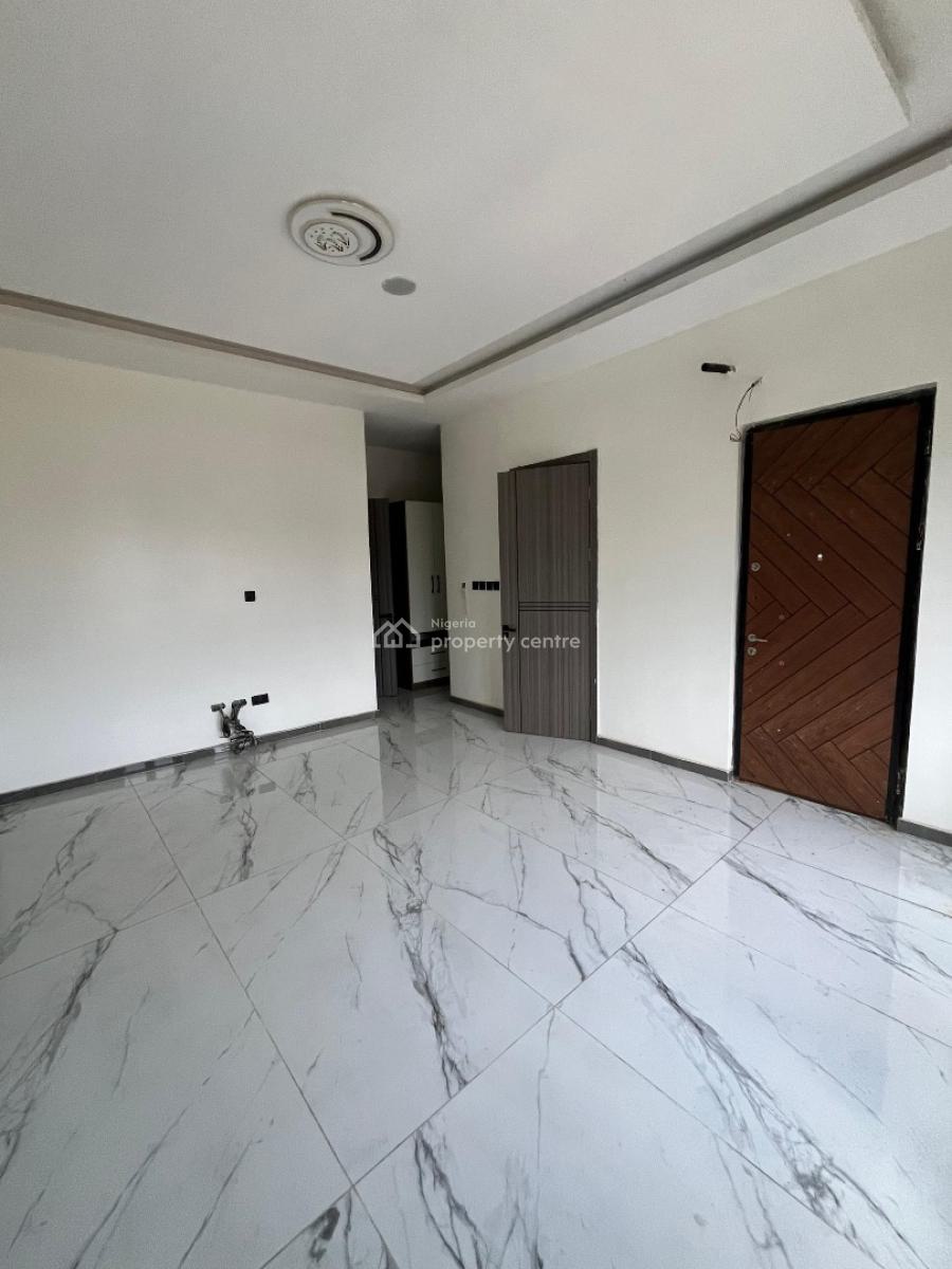 Exclusive 4 Bedrooms Terraced Duplex, Lekki Phase 1, Lekki, Lagos, House for Sale