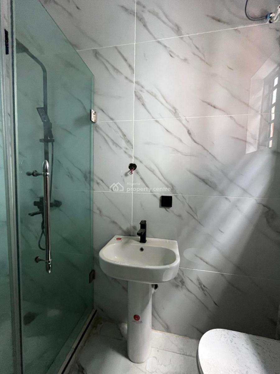 Exclusive 4 Bedrooms Terraced Duplex, Lekki Phase 1, Lekki, Lagos, House for Sale