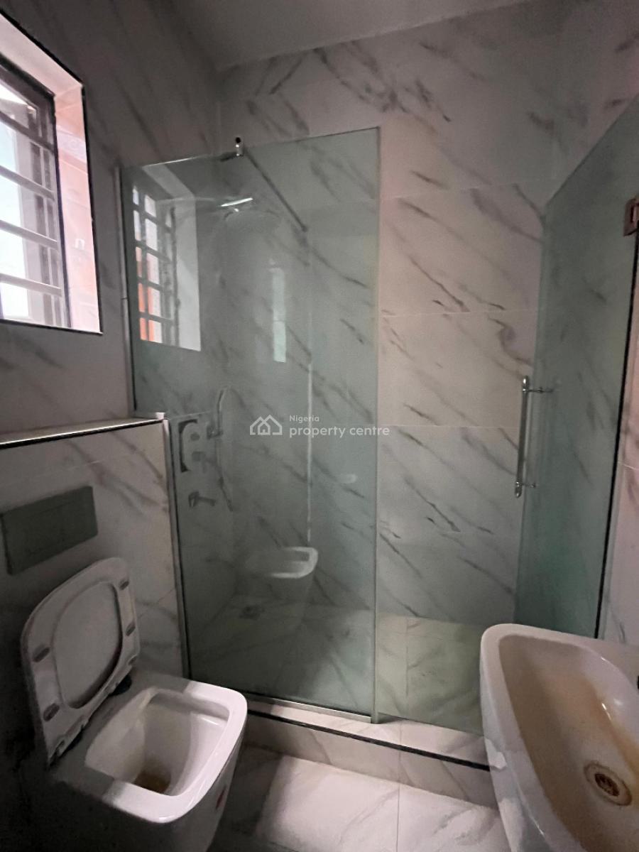Exclusive 4 Bedrooms Terraced Duplex, Lekki Phase 1, Lekki, Lagos, House for Sale