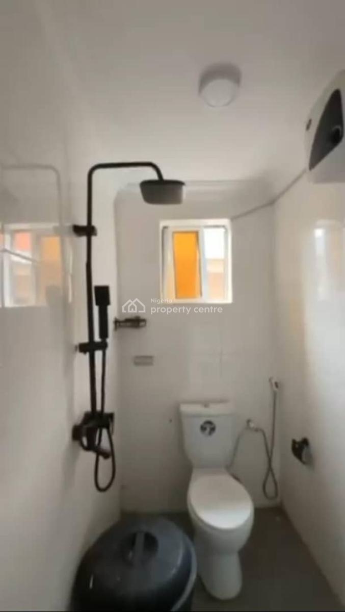Lovely Sweet Mini Flat, Okesuna Street, Jibowu, Yaba, Lagos, Mini Flat (room and Parlour) for Rent