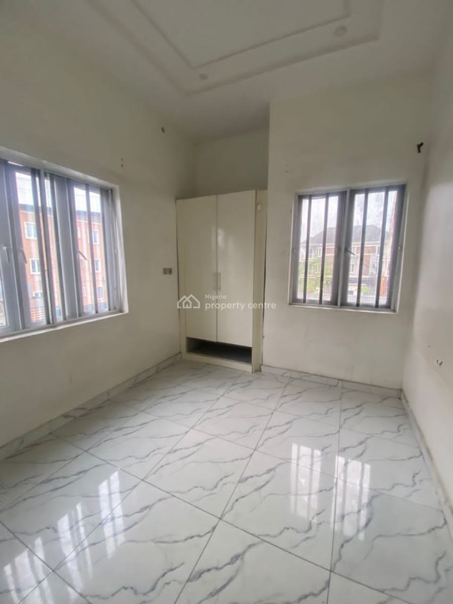 Neatly Used 3 Bedroom Flat with Balcony, Osapa London, Lekki, Lagos, Flat / Apartment for Rent