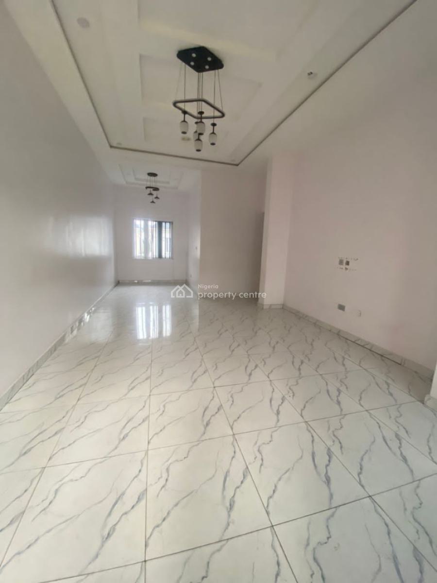 Neatly Used 3 Bedroom Flat with Balcony, Osapa London, Lekki, Lagos, Flat / Apartment for Rent