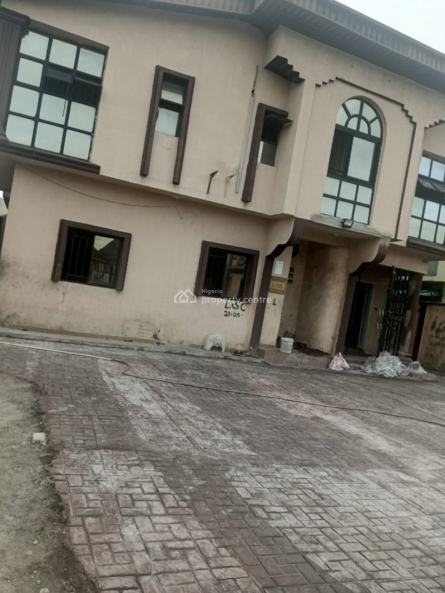 Detached House for Commercial Use, Festac Access Road, Amuwo Odofin, Lagos, Detached Duplex for Rent