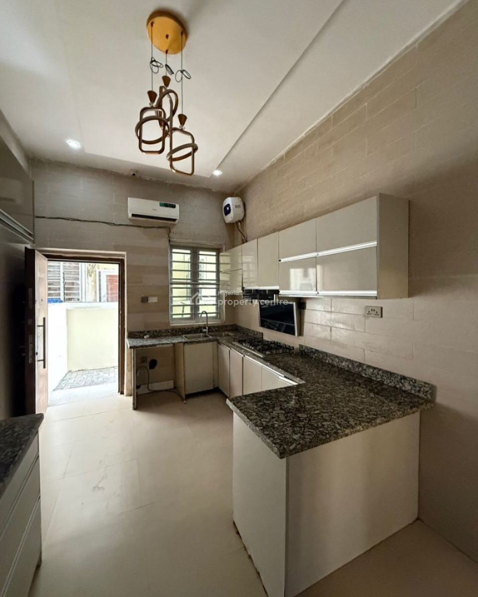 Lovely 4 Bedroom Semi Detached Duplex with Bq, Vgc, Lekki, Lagos, Semi-detached Duplex for Sale